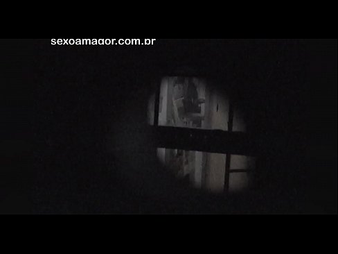 ❤️ Blondie é gravada en segredo por un voyeur do barrio escondido detrás de ladrillos ocos ️❌ Vídeo anal en % gl.storestarbucks.top % ️❤